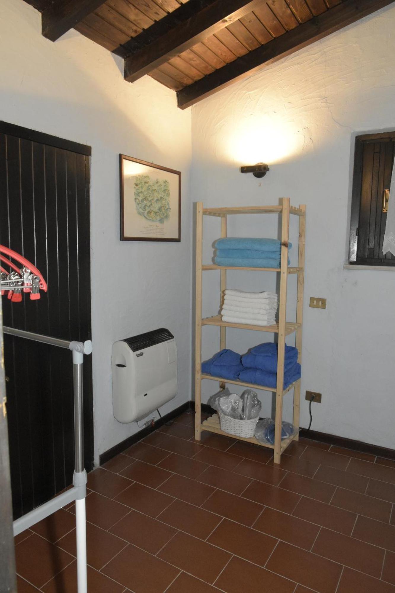 Casavacanzedezza Montecalvo Versiggia Екстер'єр фото